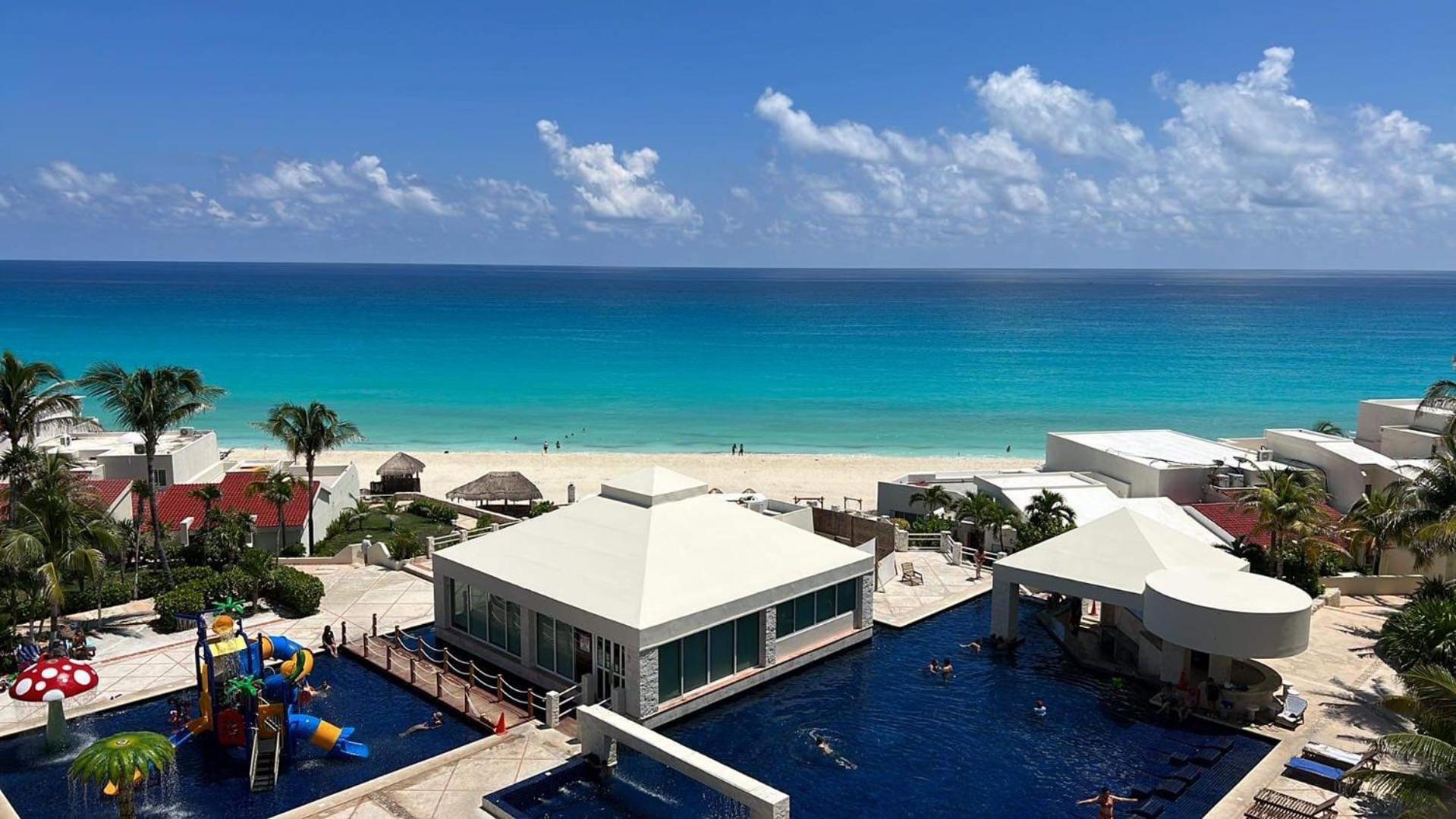 The Suites Of Solymar Cancún Exterior foto